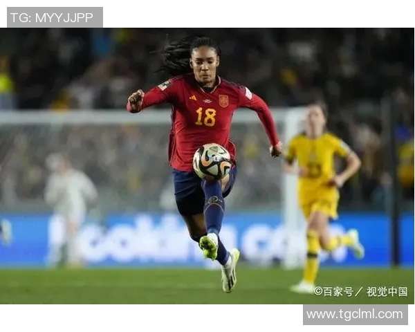 感动人心的足球明星背后那些不为人知的故事与奉献精神