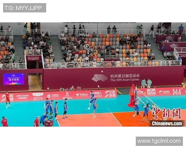 杭州排球队与深圳排球队赛后复盘分析比赛节奏与战术对抗的深度探讨 杭州排球队与深圳排球队赛后复盘分析比赛节奏与战术对抗的深度探讨